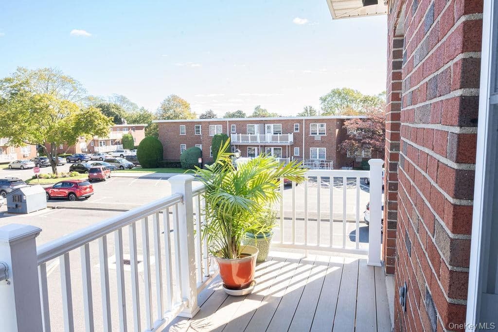125 Farber Dr DR Unit: 125 thumbnail 35