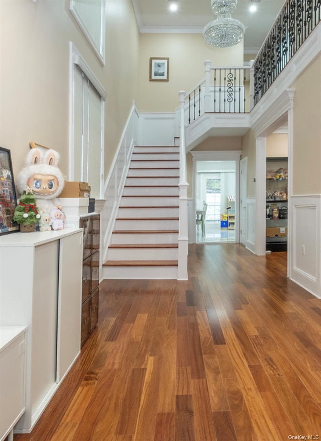 24814 Van Zandt Avenue thumbnail 4