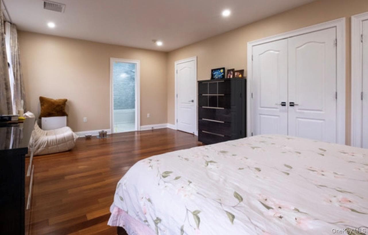 24814 Van Zandt Avenue thumbnail 21