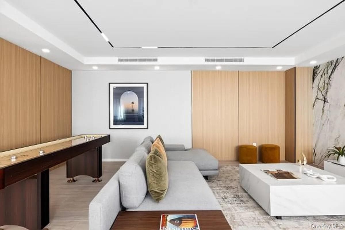 40-22 61st Street Unit: 5E thumbnail 13