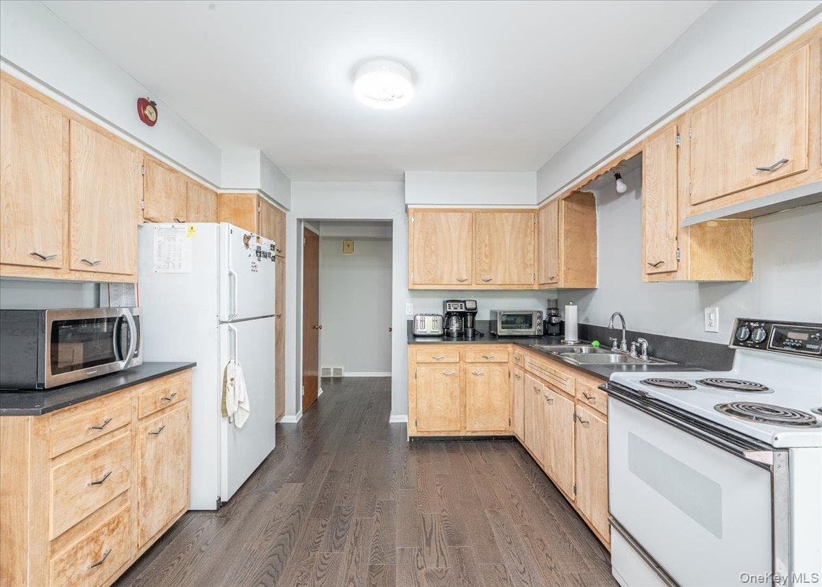 457 Washington Avenue thumbnail 10