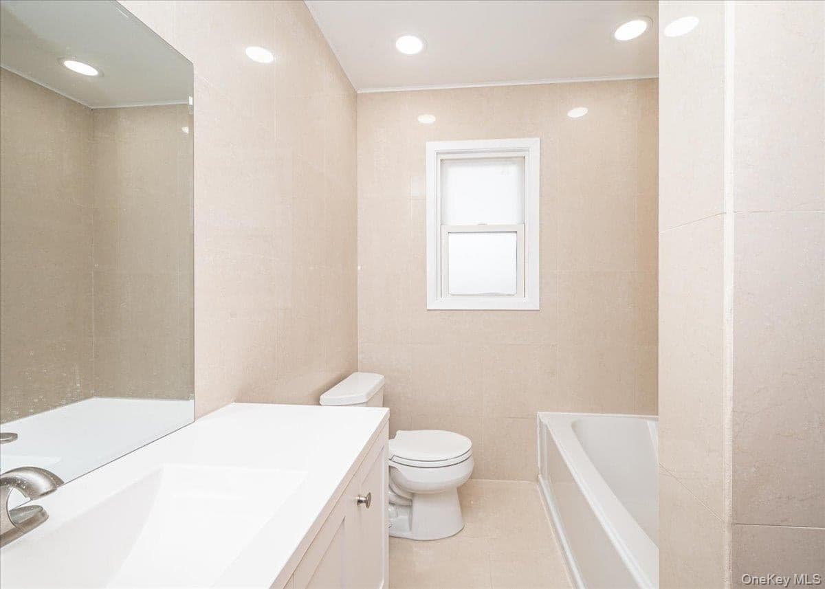 457 Washington Avenue thumbnail 19