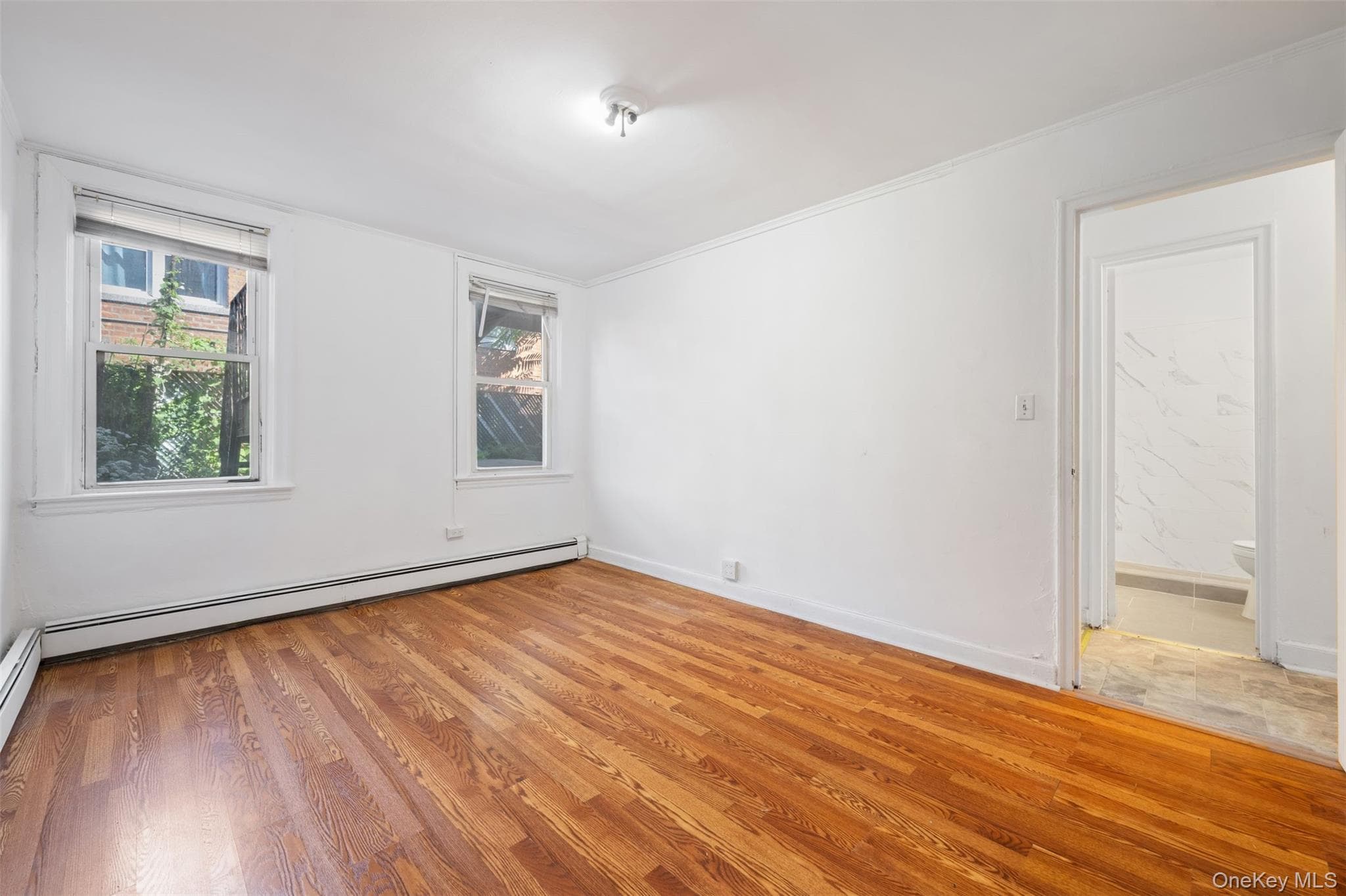 1902 Hone Avenue thumbnail 12