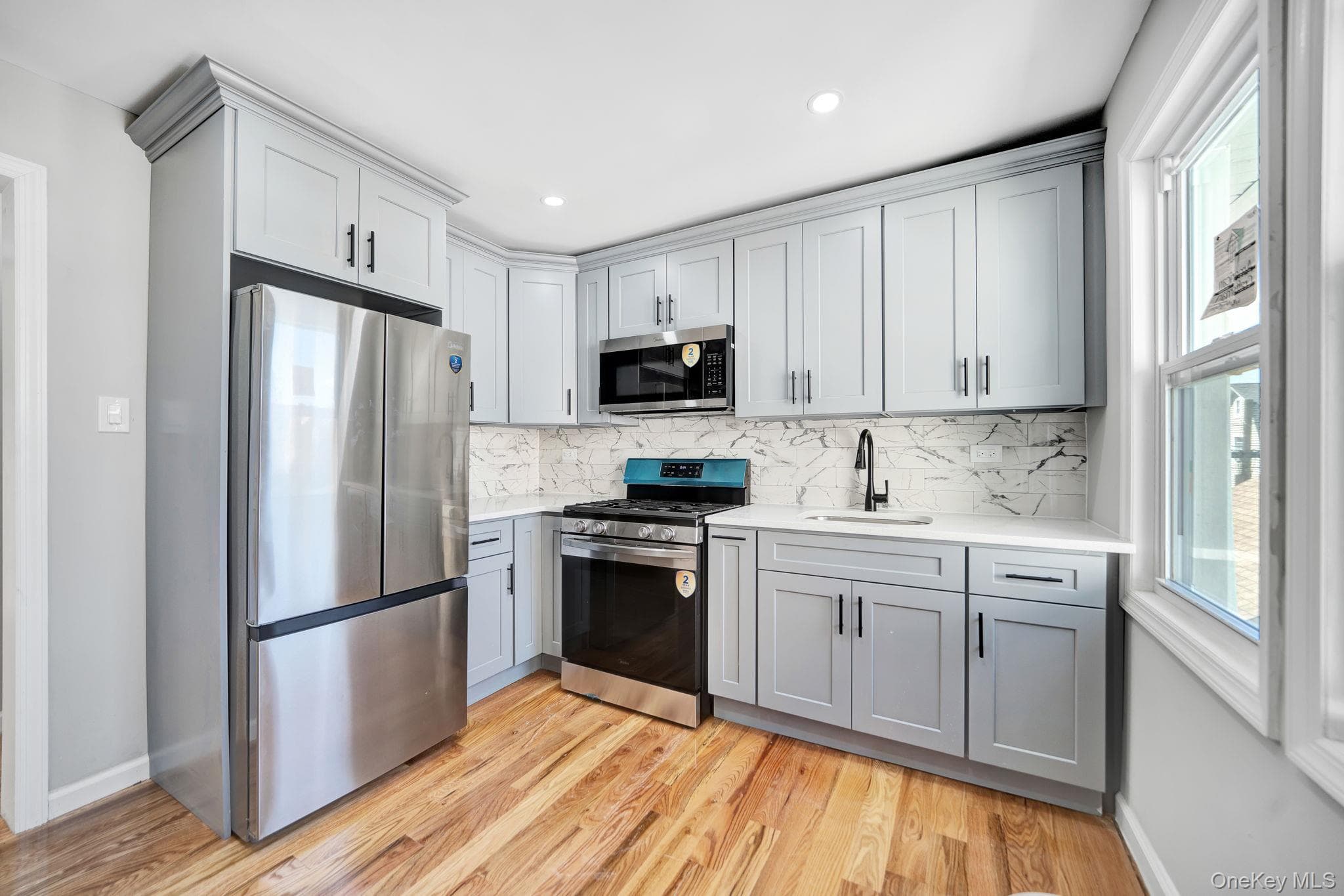 9264 Springfield Boulevard thumbnail 28