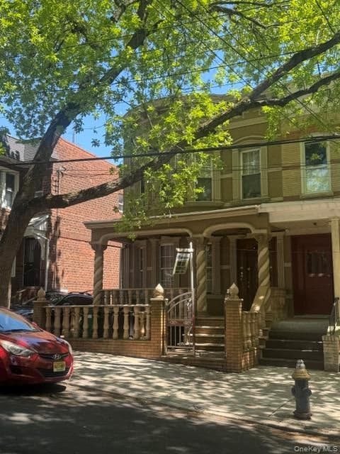 84-11 90th Street thumbnail 2