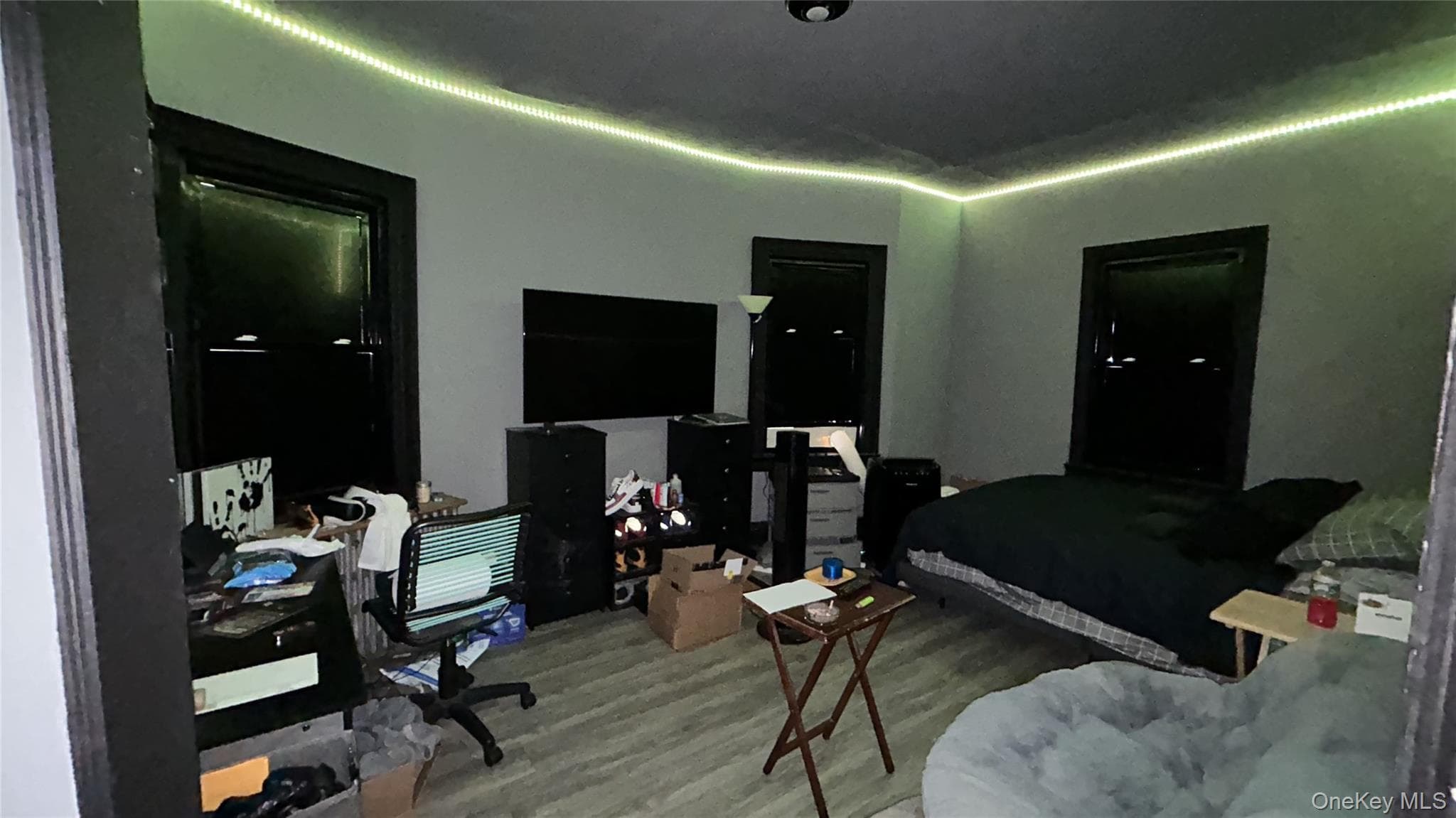 256 Sharpe Avenue thumbnail 17