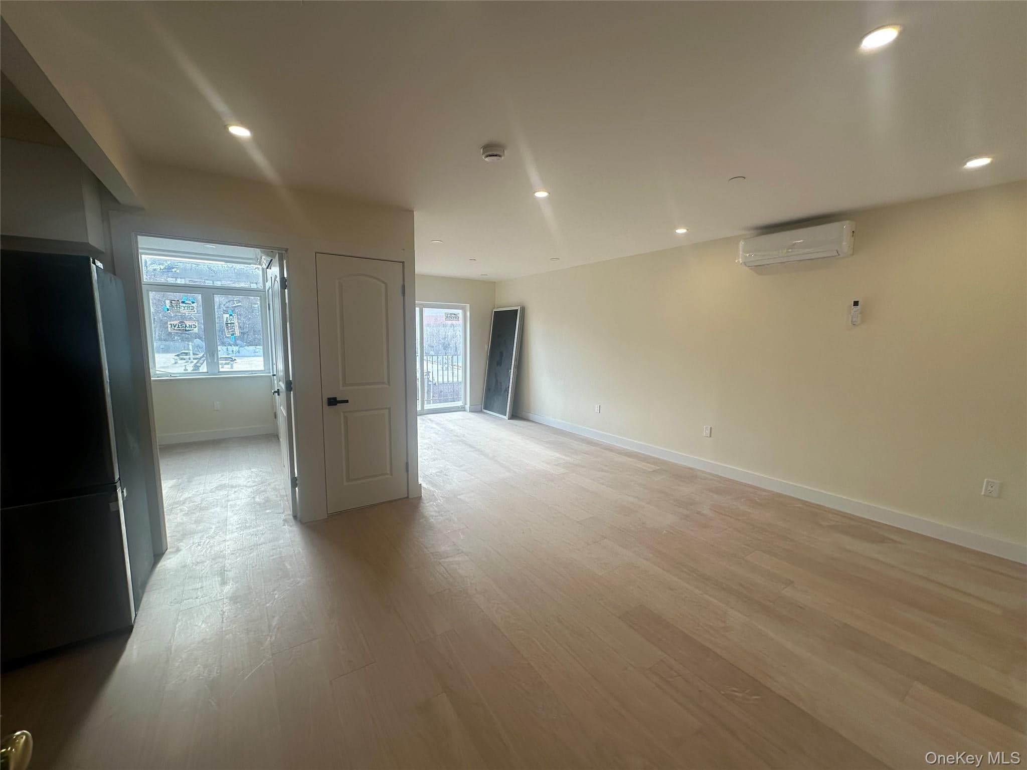 8840 54th Avenue Unit: 3A thumbnail 2