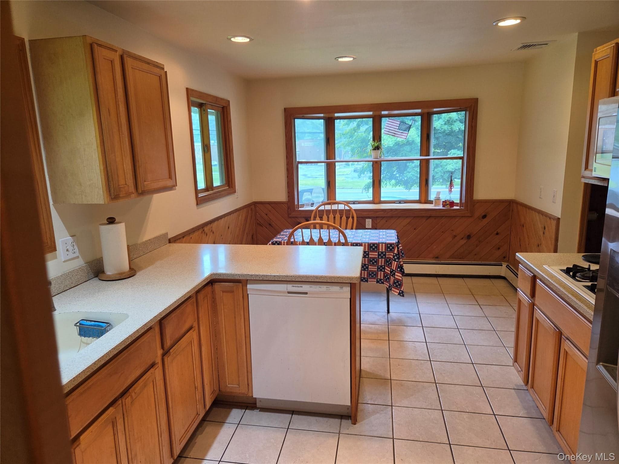 1248 Lakes Road thumbnail 5