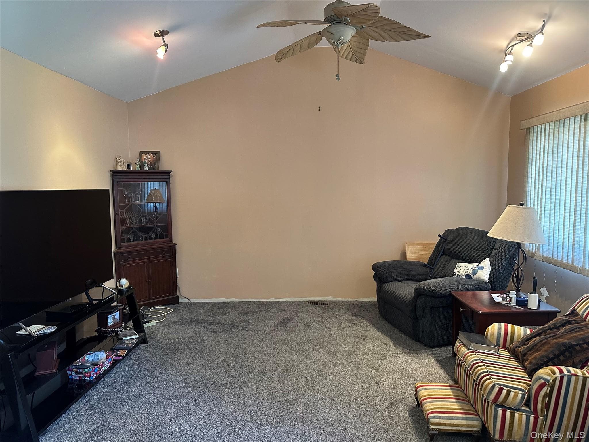 1612 N Gardiner Drive thumbnail 13