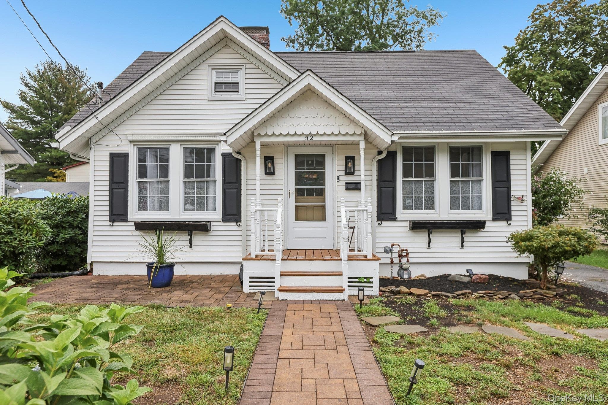 52 Prairie Avenue, Suffern