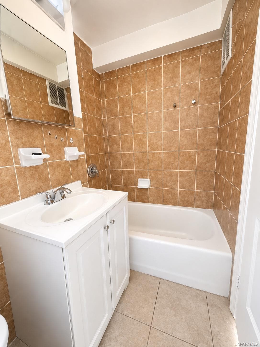 86-16 60th Avenue Unit: 3C thumbnail 5