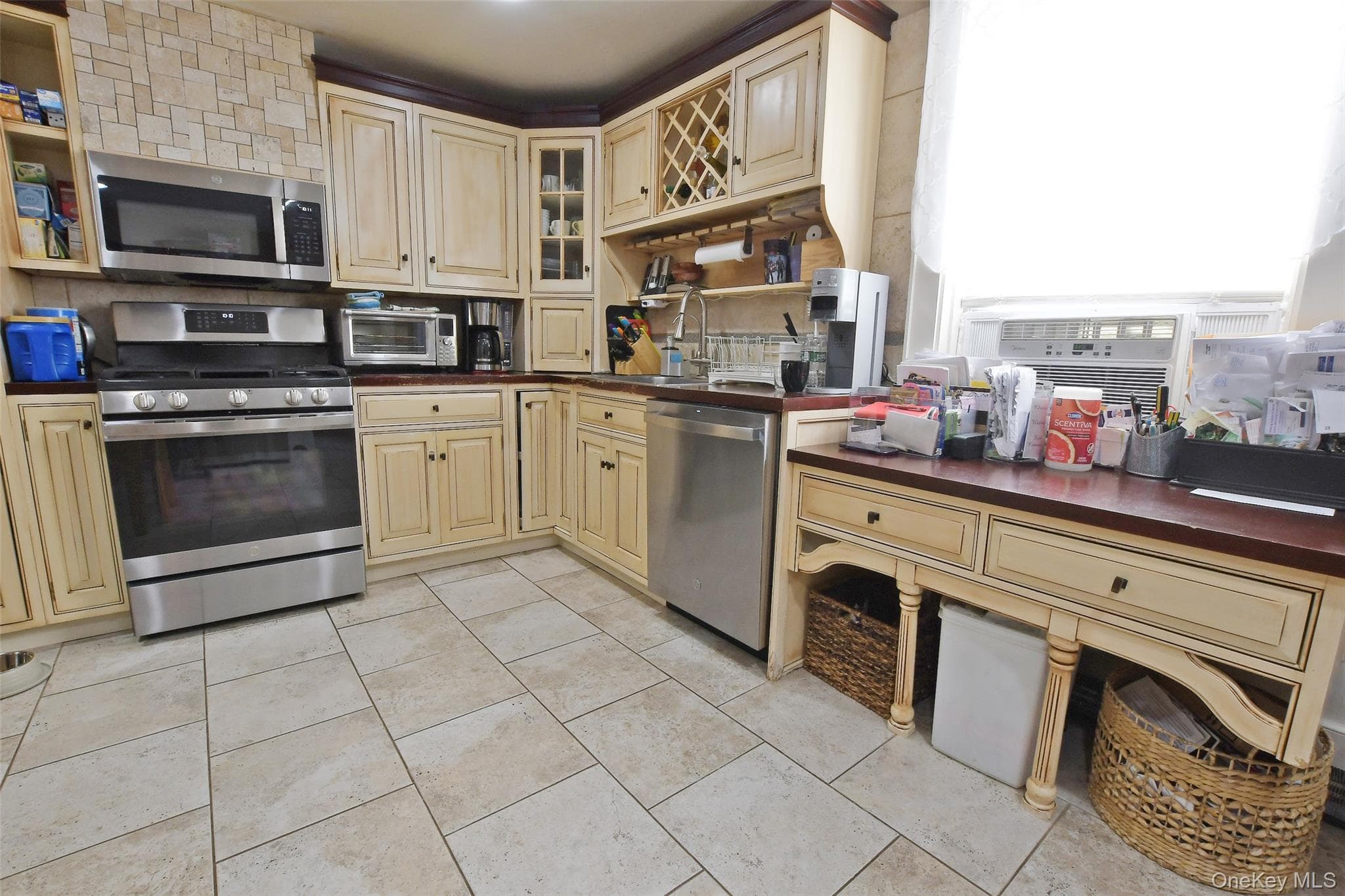 478 Marcy Avenue thumbnail 16