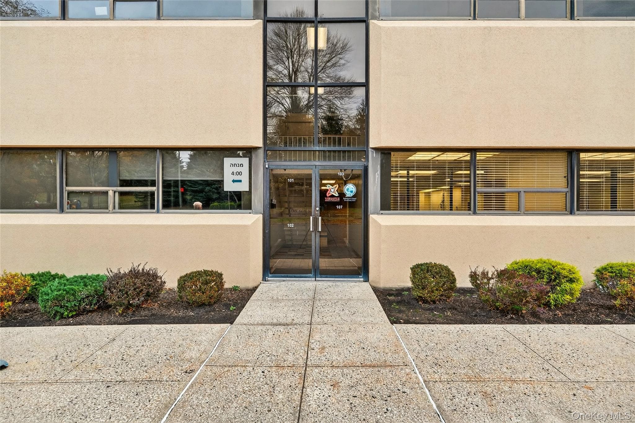 80 Red Schoolhouse Road Unit: 1200,200,300,800 thumbnail 3