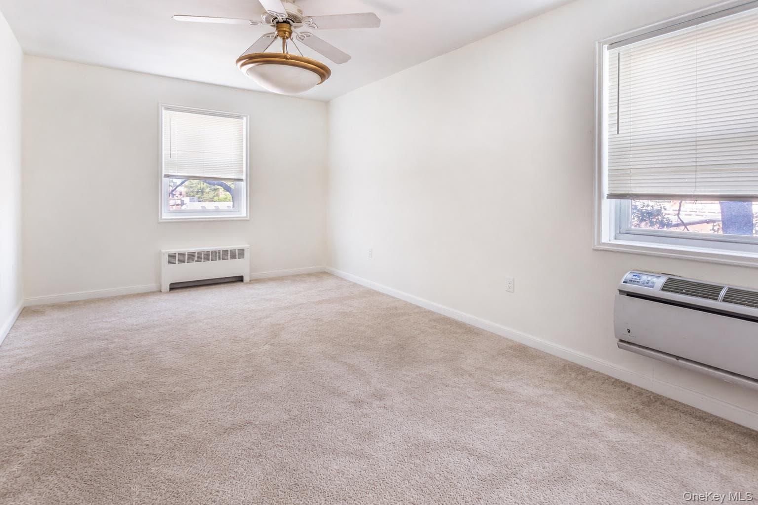 66-92 Selfridge St Unit: 3J thumbnail 2