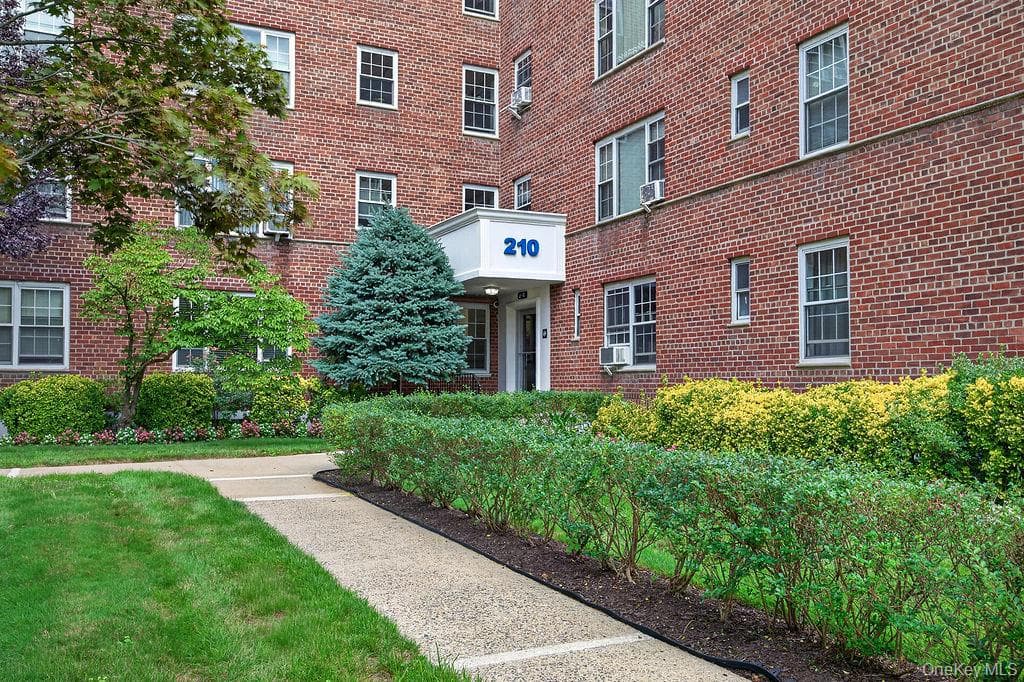 210 Pelham Road Unit: 2F thumbnail 23