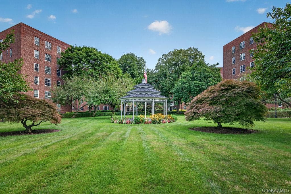 210 Pelham Road Unit: 2F thumbnail 22