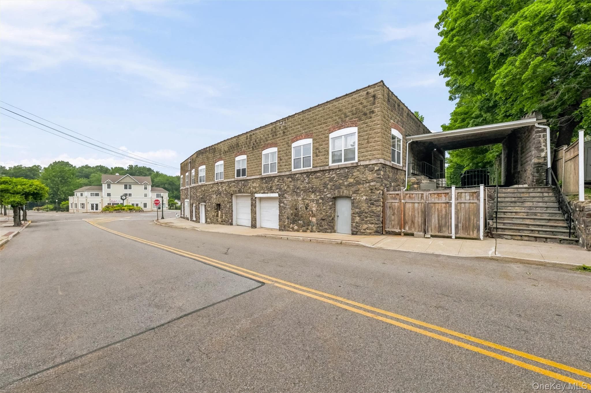 179 Lindsey Avenue thumbnail 13