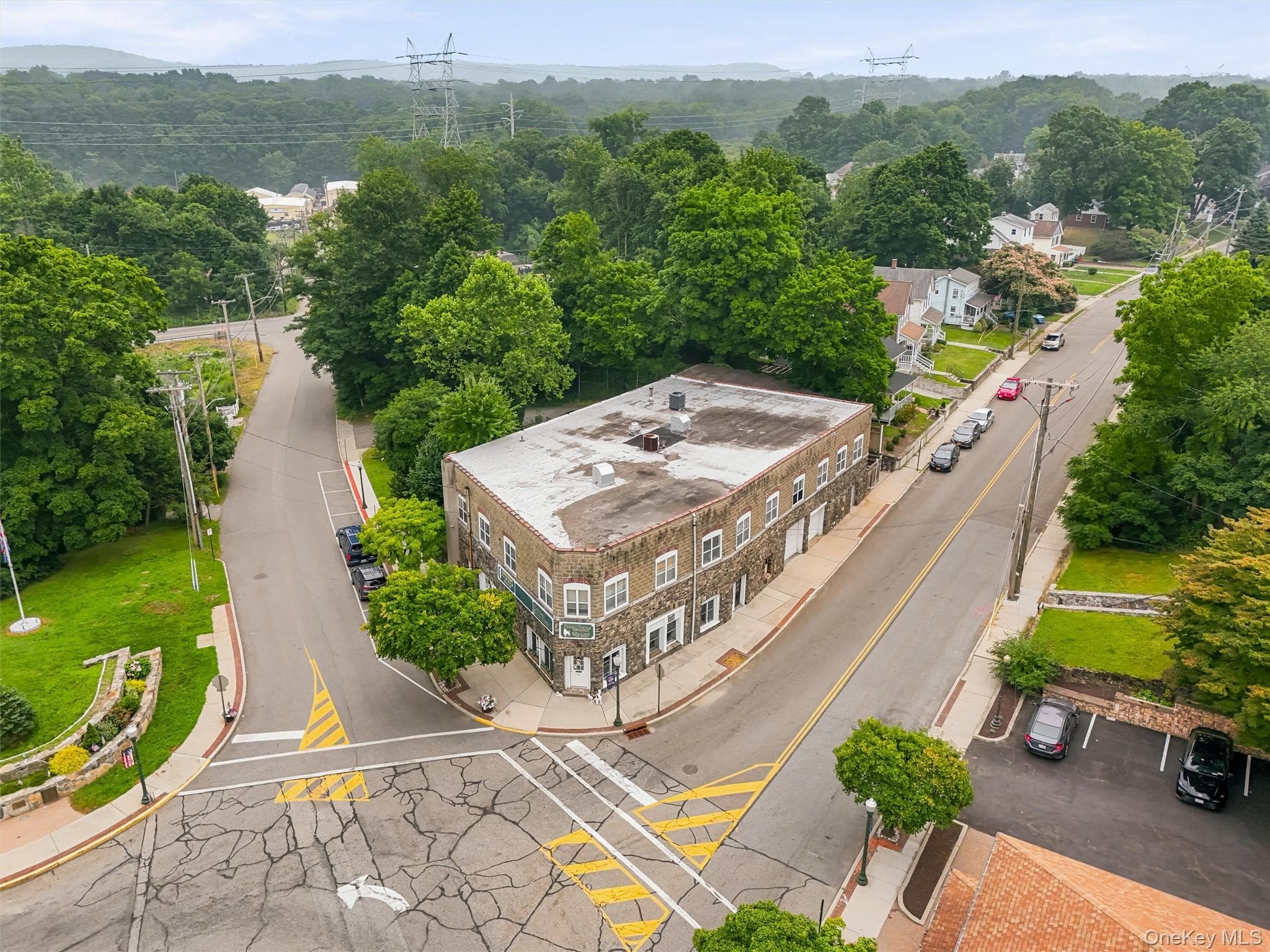 179 Lindsey Avenue thumbnail 2