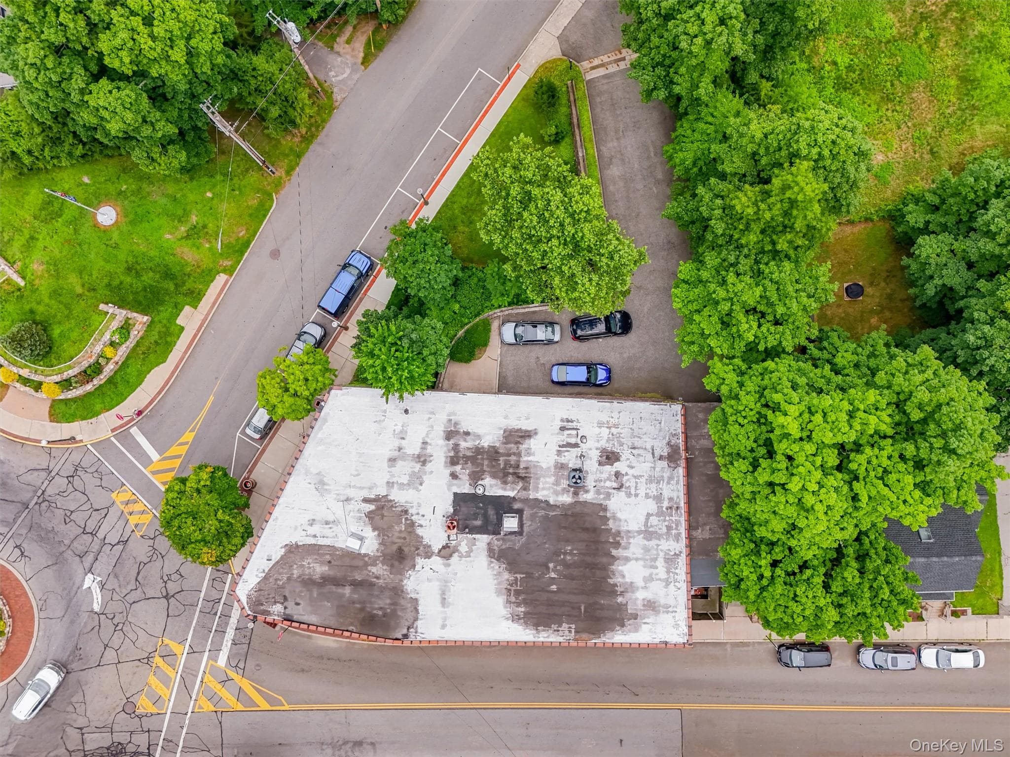 179 Lindsey Avenue thumbnail 6