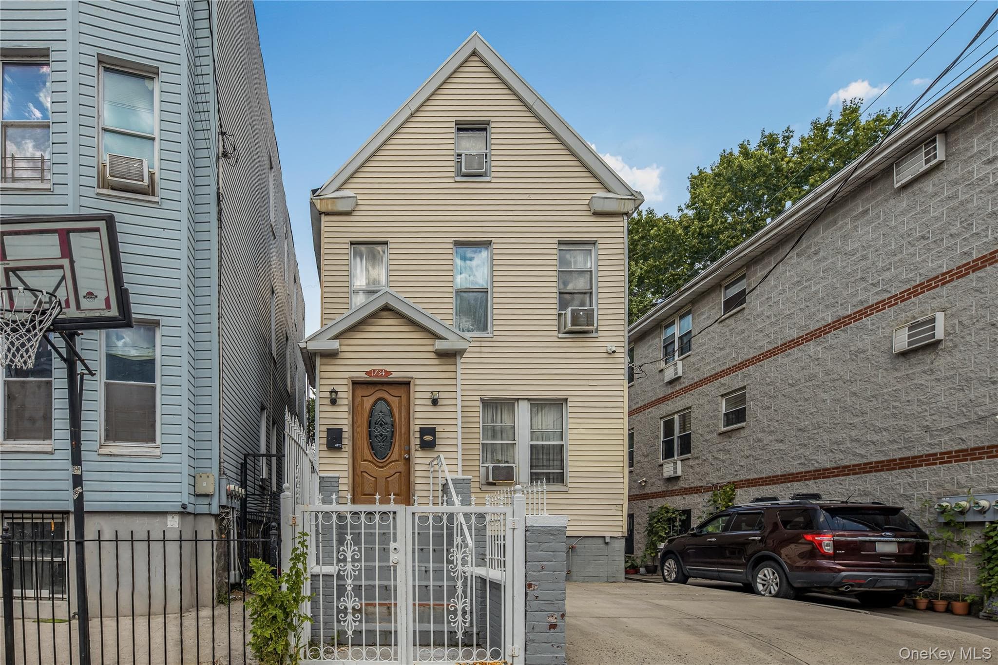 1734 Van Buren Street thumbnail 35