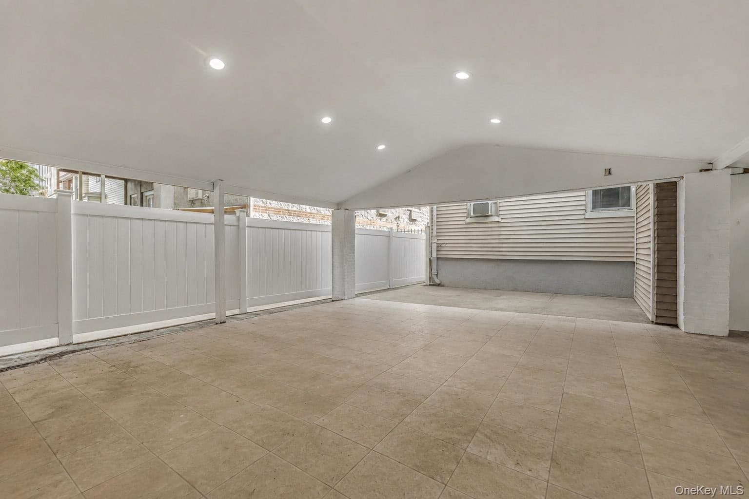 1734 Van Buren Street thumbnail 32