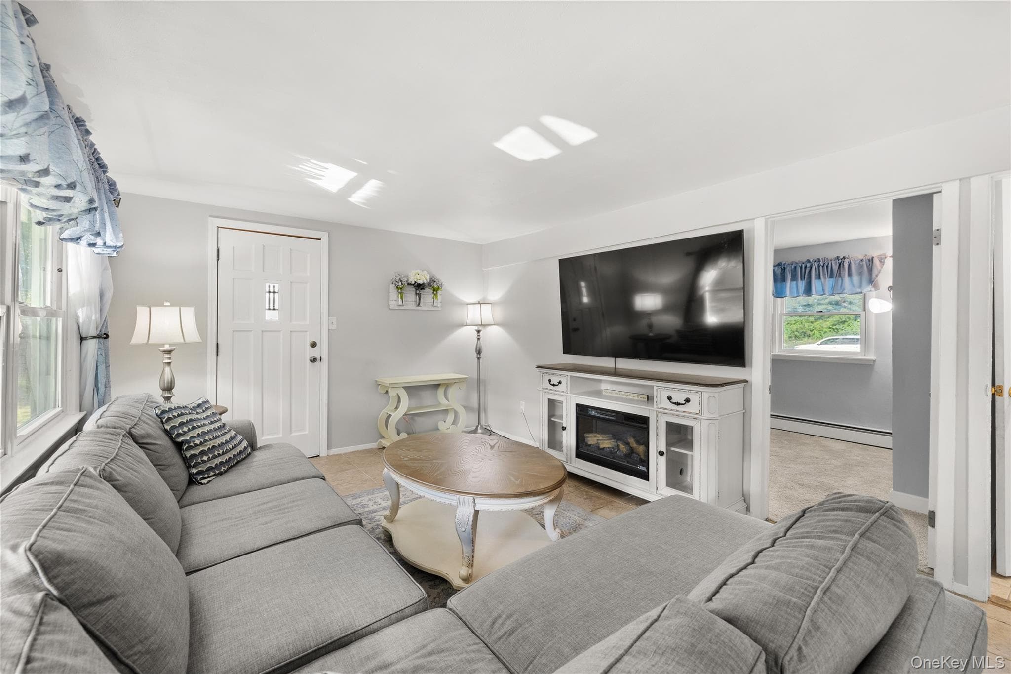 697 East Drive thumbnail 16