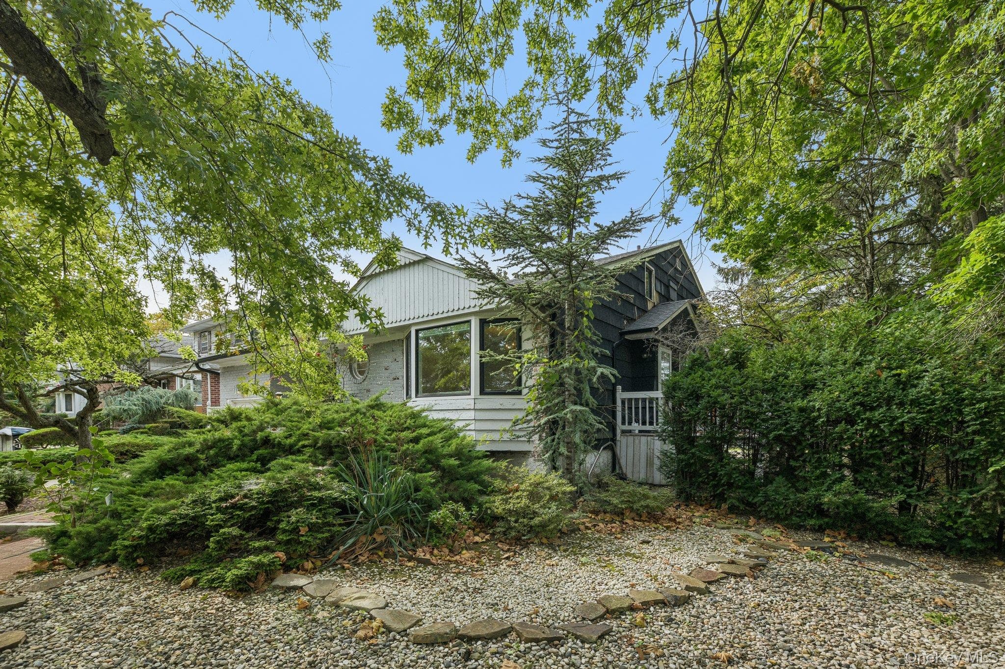 850 Oliver Street thumbnail 3