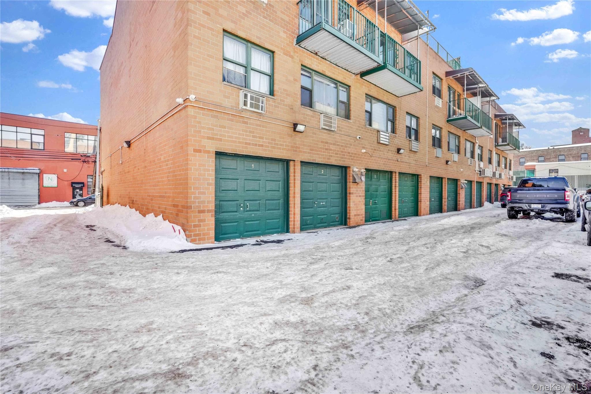 34-46 10th Street thumbnail 30