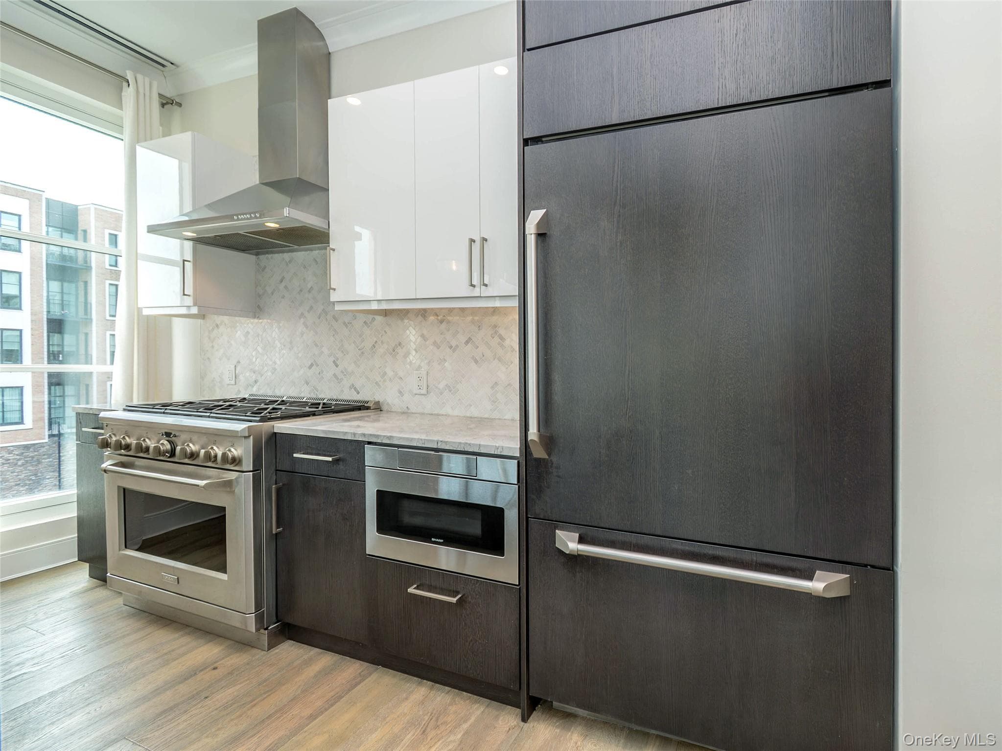 100 Garvies Point Road Unit: 1116 thumbnail 7