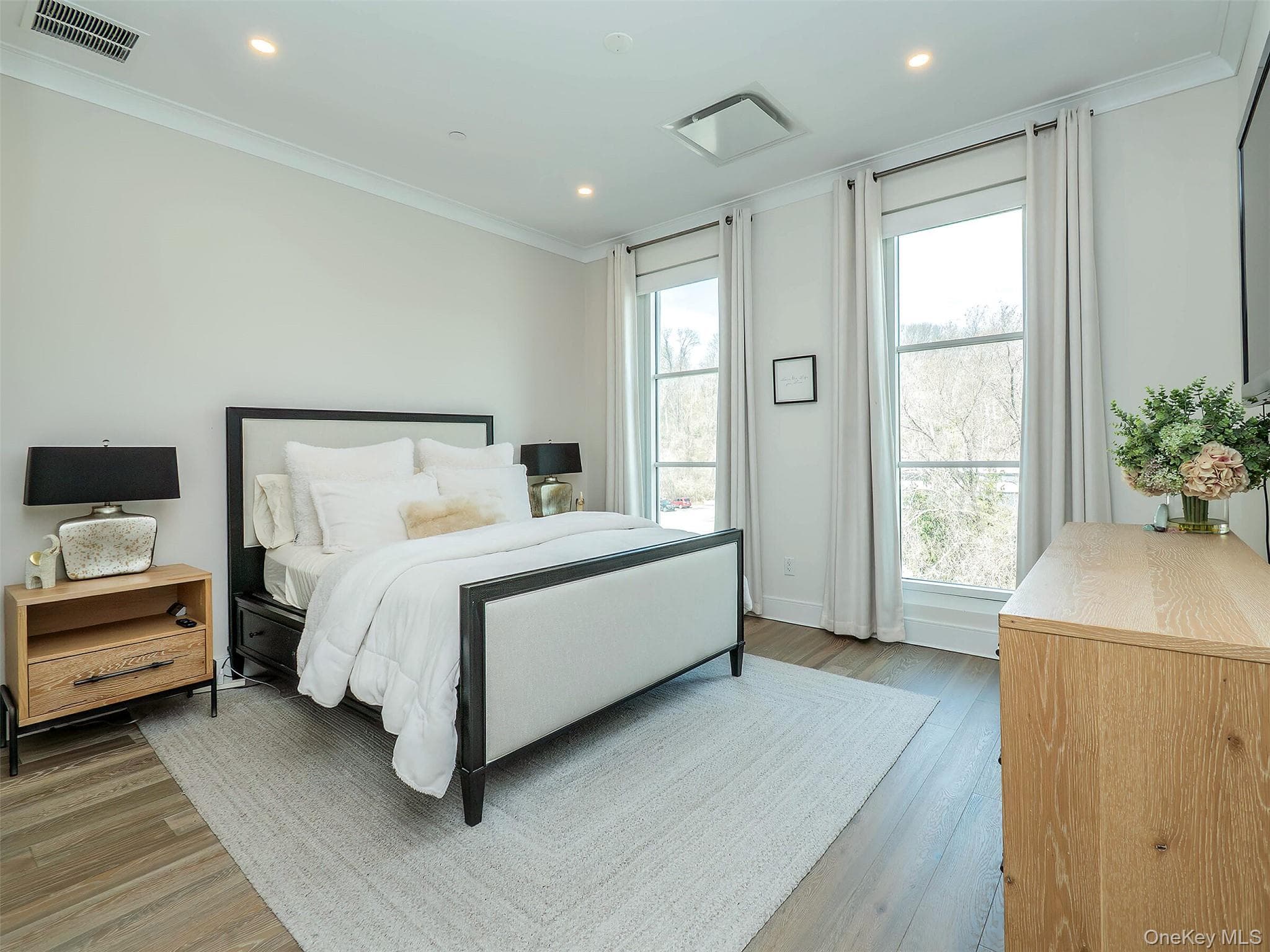 100 Garvies Point Road Unit: 1116 thumbnail 12