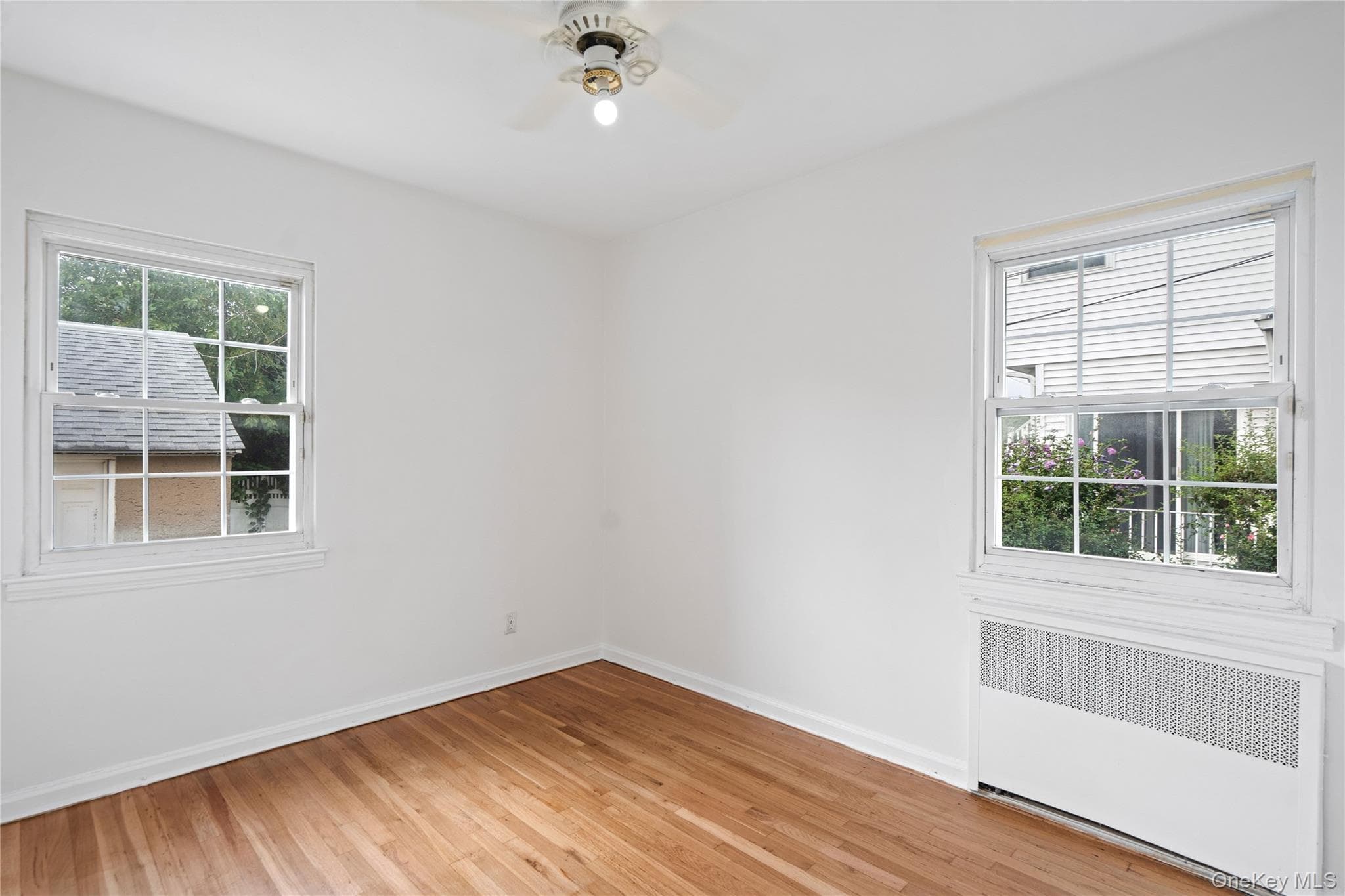 466 Croyden Road thumbnail 5
