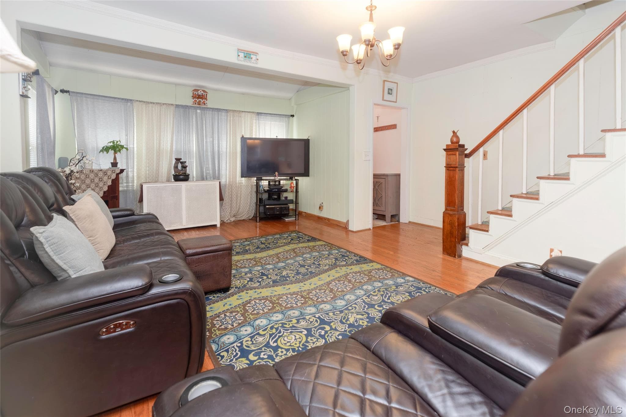 2036 Hobart Avenue thumbnail 16