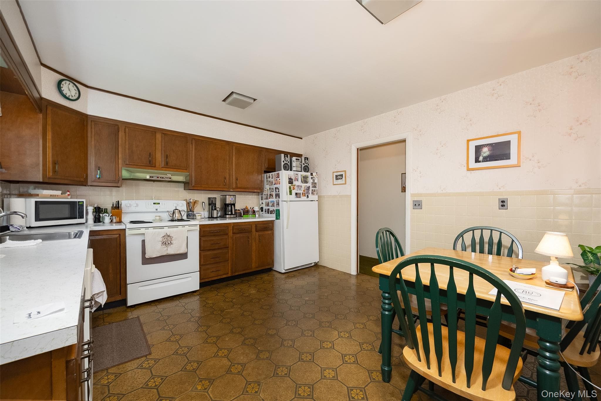 15 Cedar Street thumbnail 31
