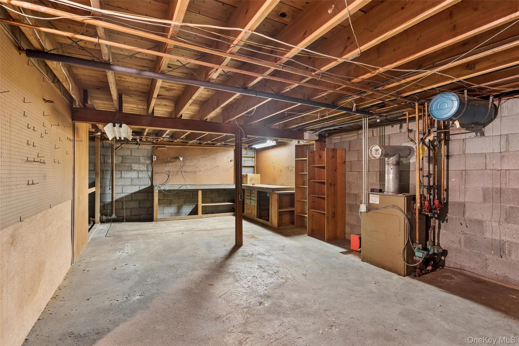 614 Twin Hills Court thumbnail 40