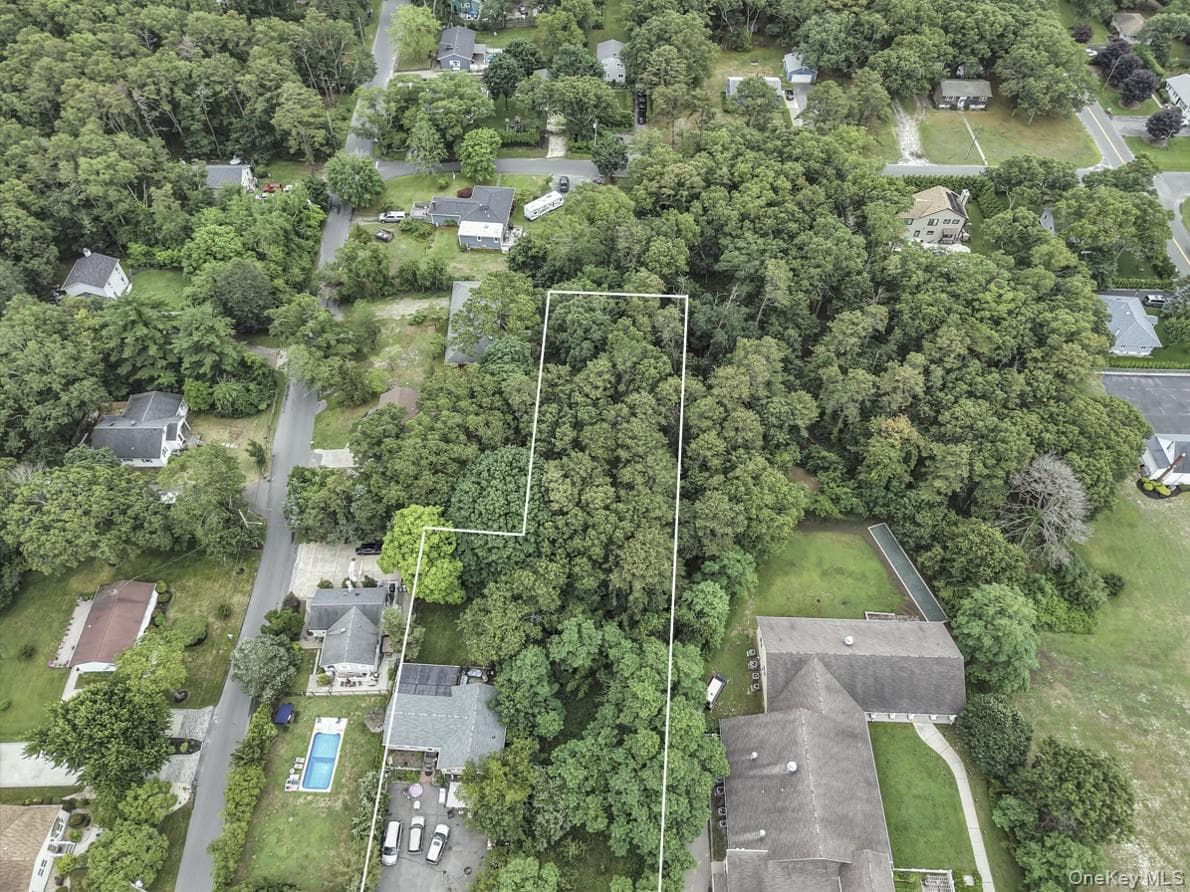 669 Flanders Road thumbnail 11