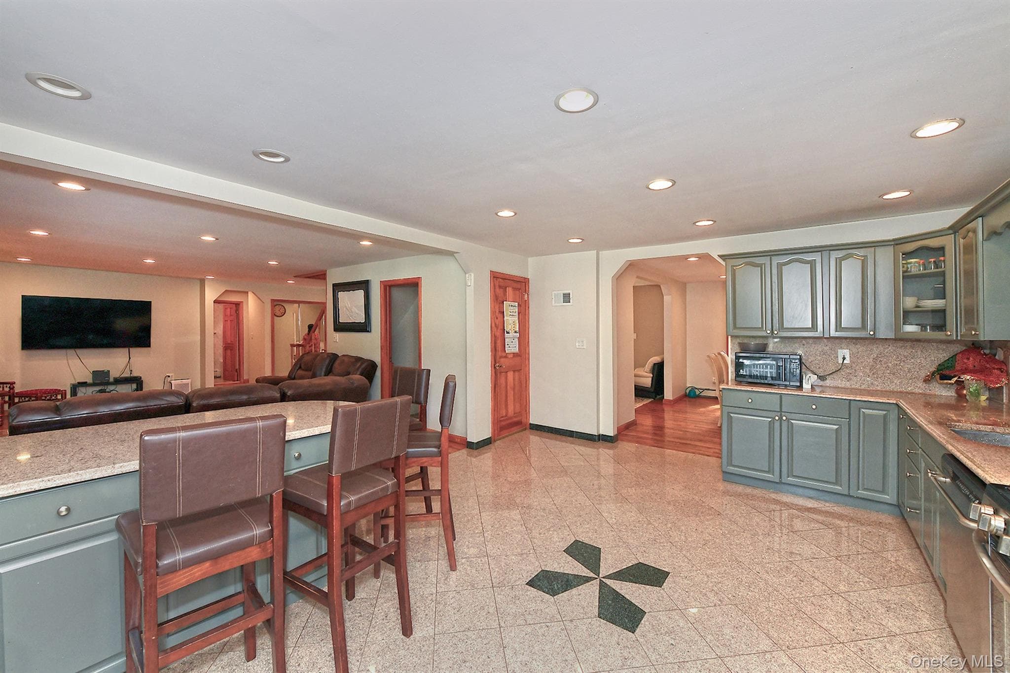 4 Village Hill Drive thumbnail 11