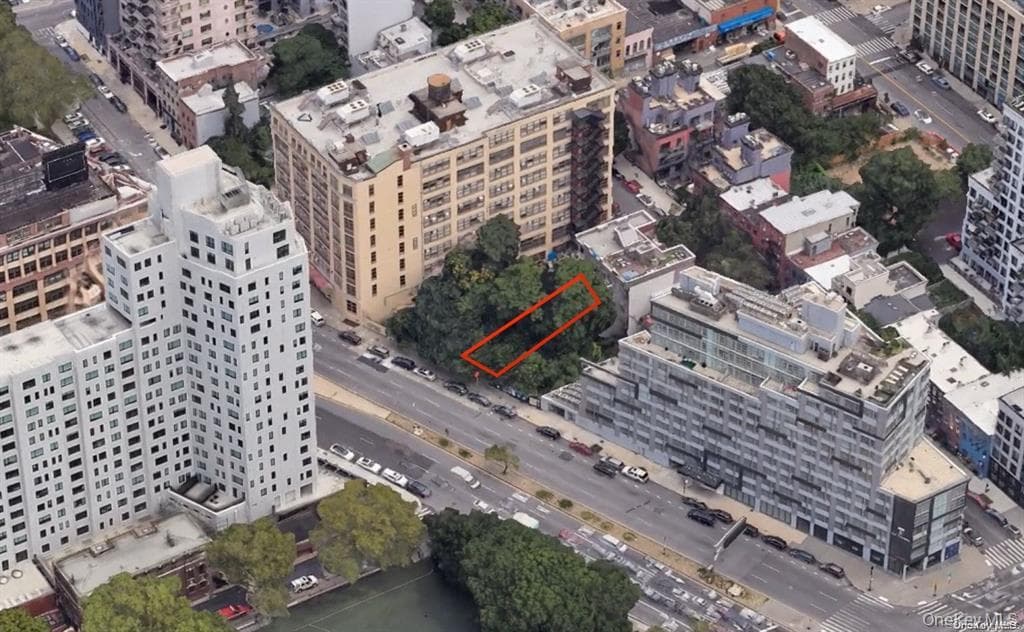 61 Flatbush Avenue Extension, Brooklyn
