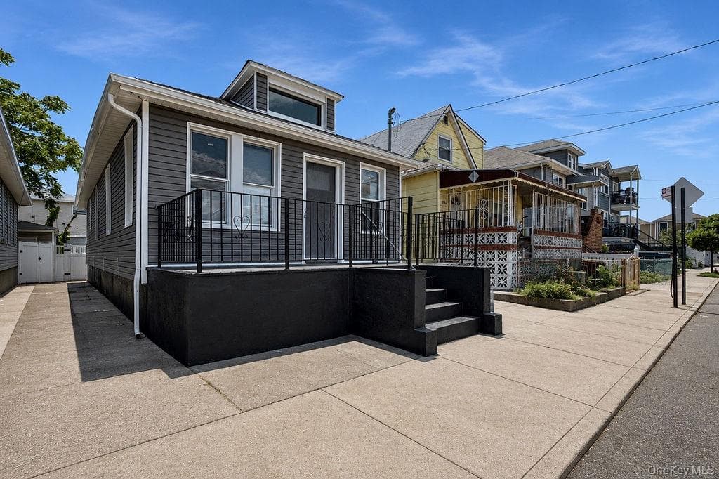 69-39 Elizabeth Avenue thumbnail 2