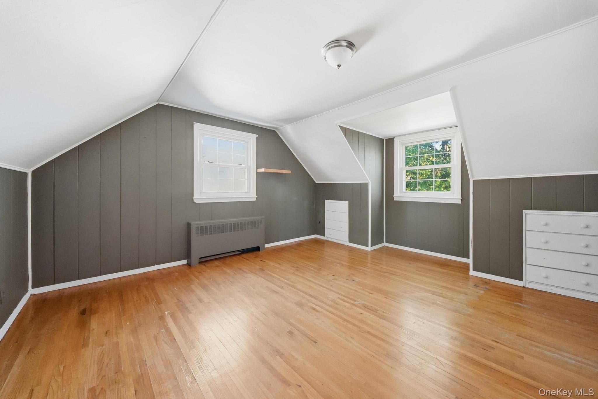 88 Meyer Avenue thumbnail 27