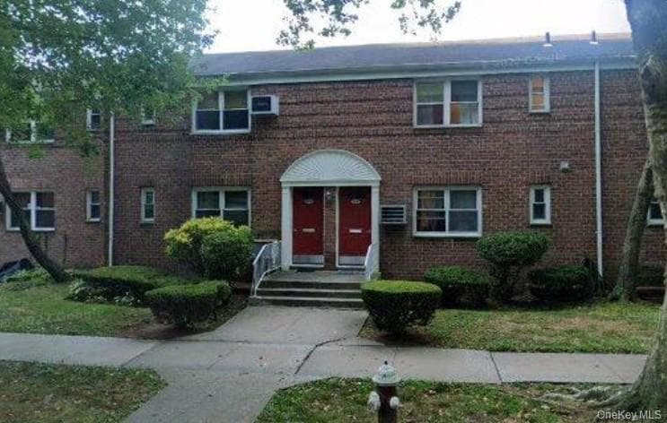 230-06 Kingsbury Avenue Unit: B, Oakland Gardens