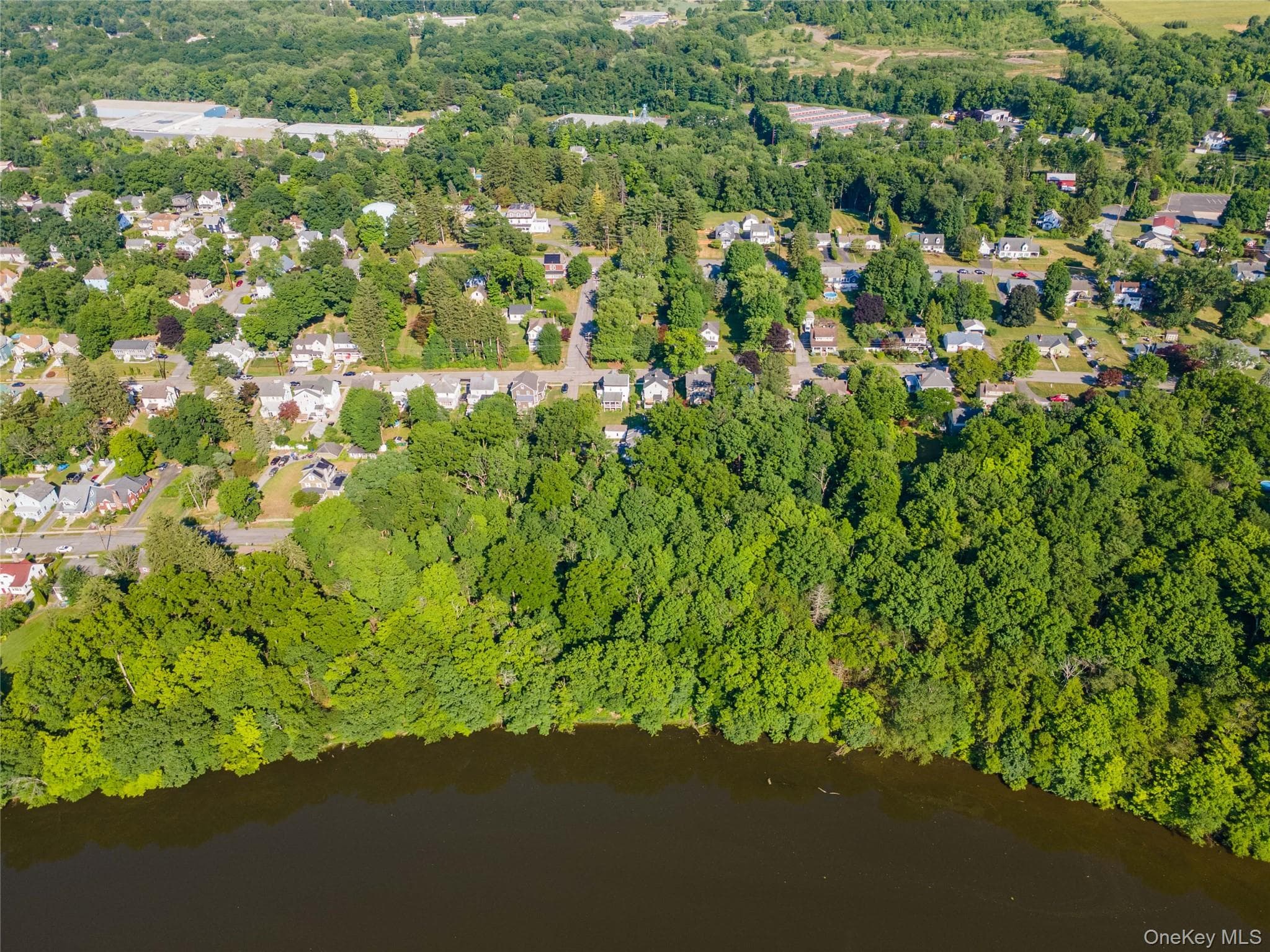 Riverview Street thumbnail 15