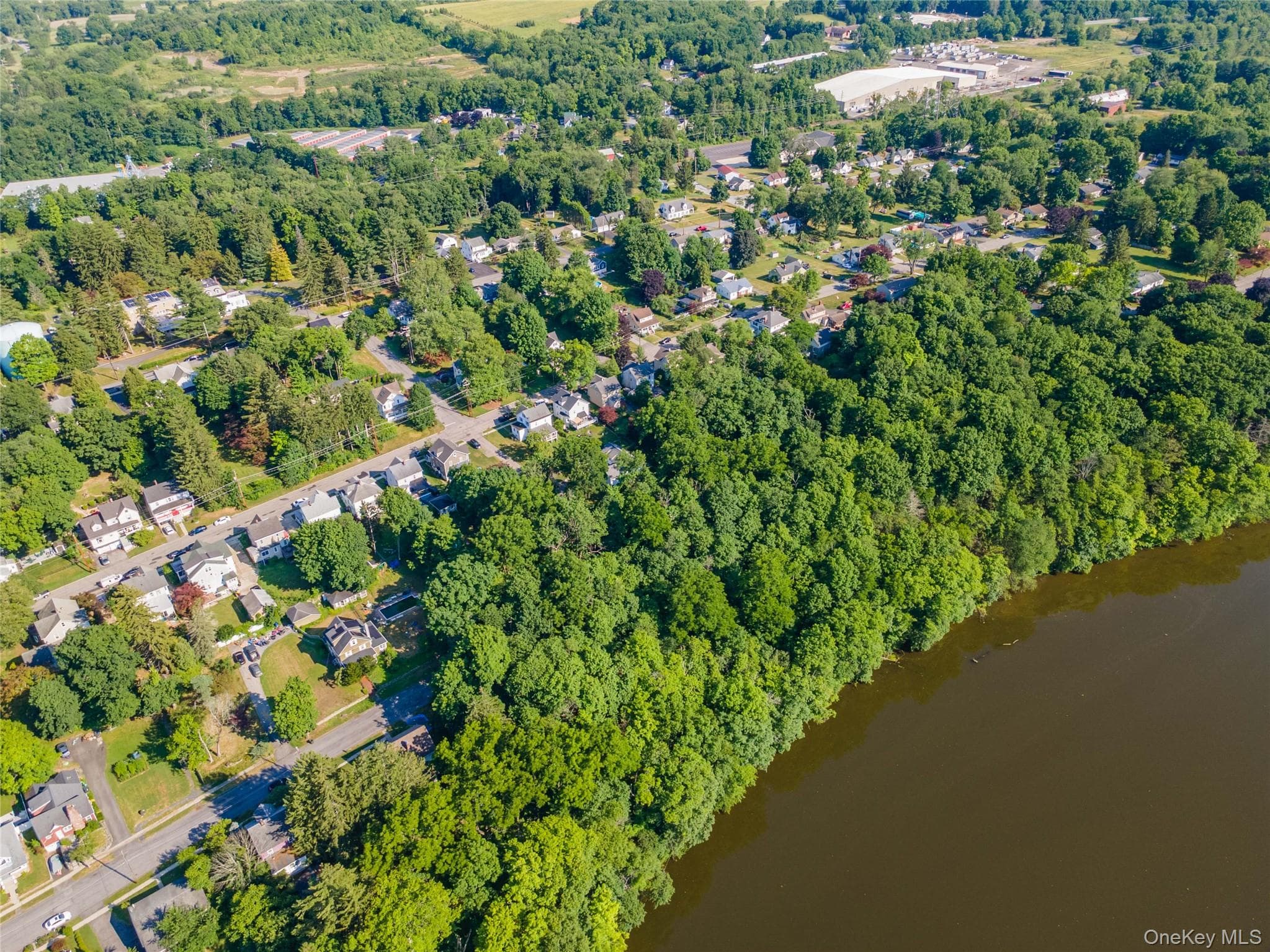 Riverview Street thumbnail 16
