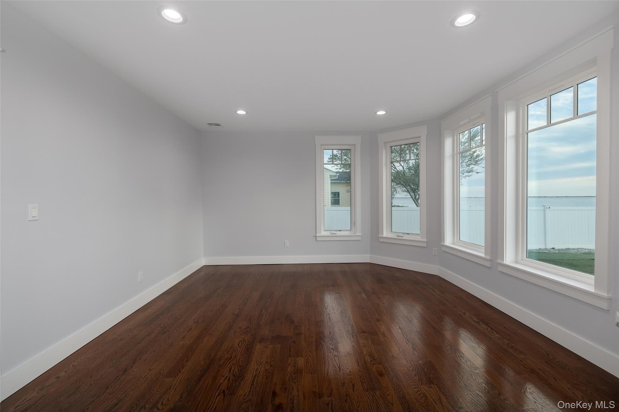72 Grandview Drive thumbnail 17