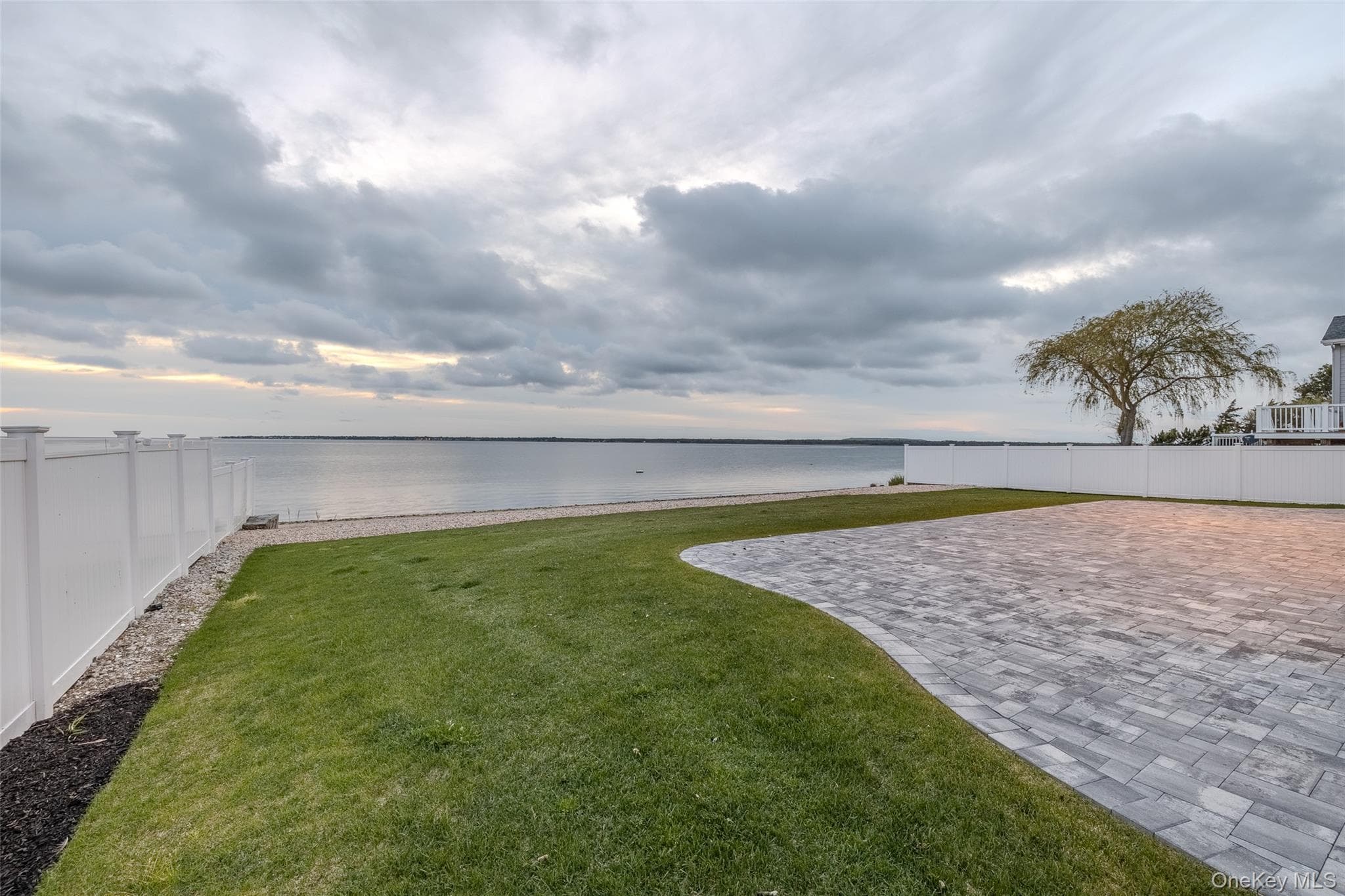 72 Grandview Drive thumbnail 13