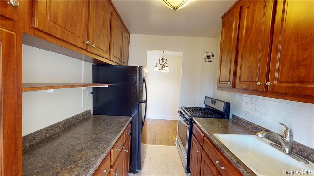 4200 Herkimer Place Unit: 4e thumbnail 5