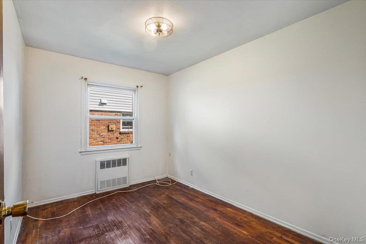 221-51 Braddock Avenue thumbnail 32