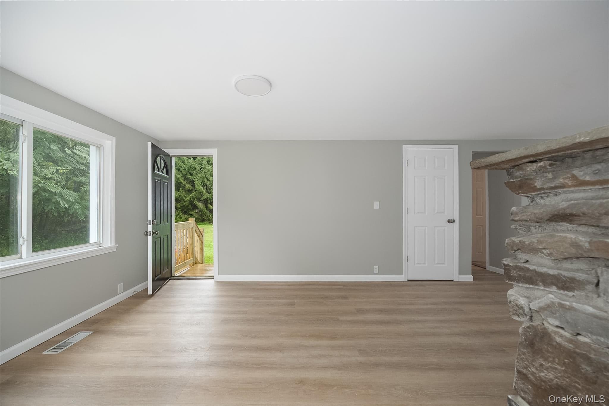 15 Balsam Road thumbnail 11