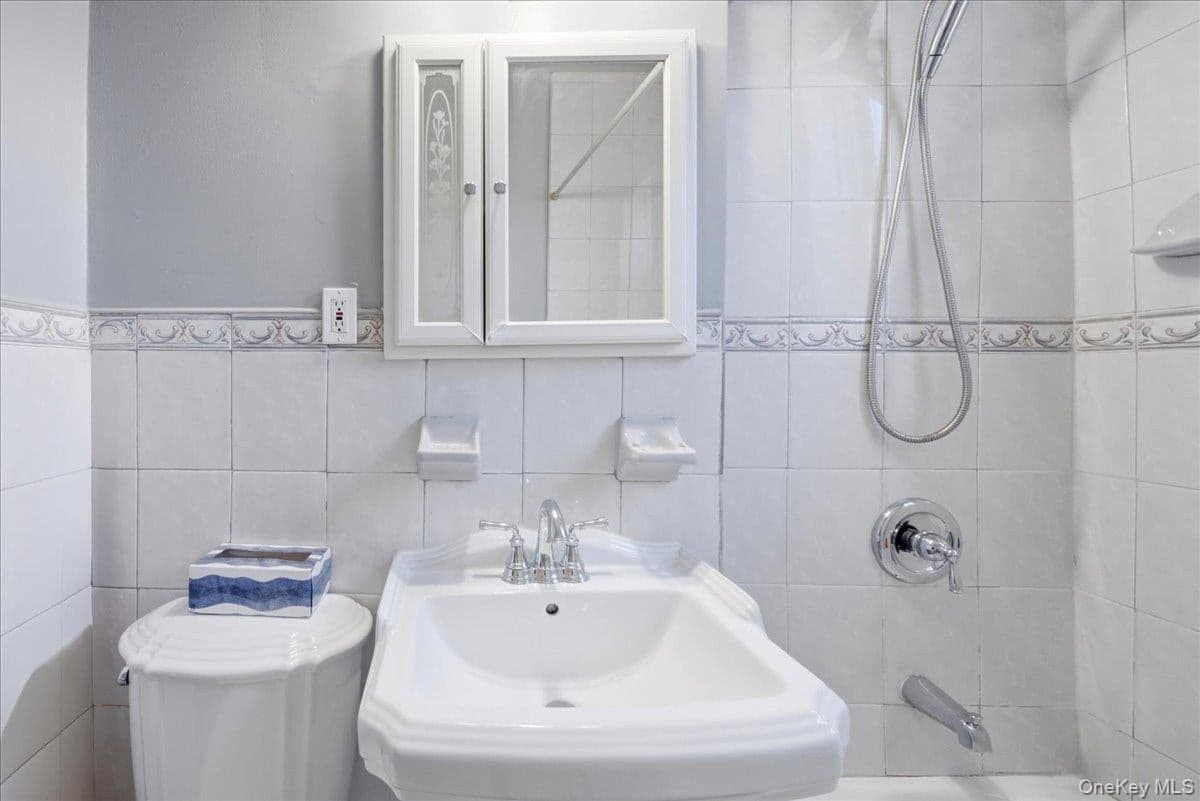 50 Kenilworth Place Unit: 6m thumbnail 10