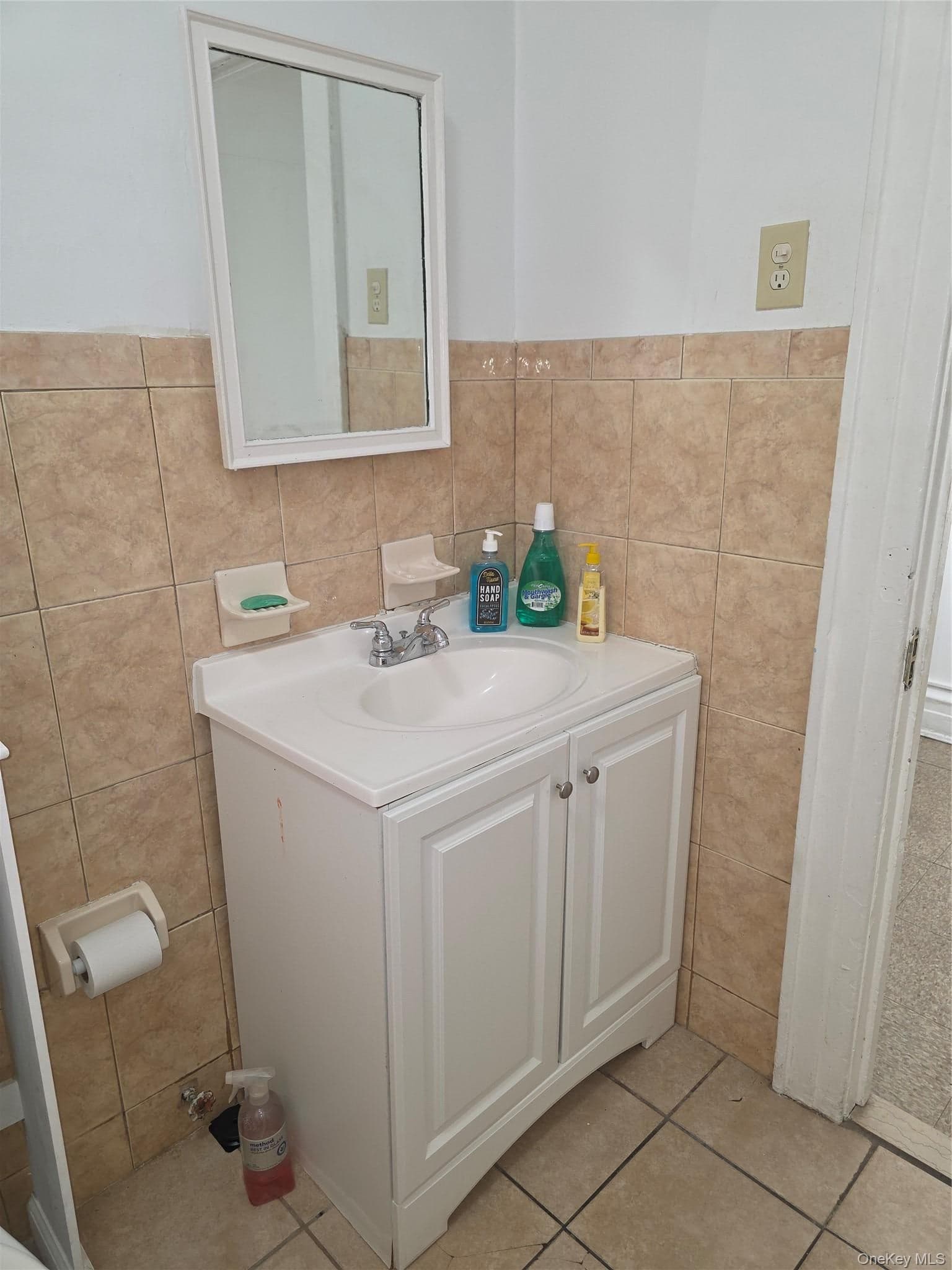 968 Albany Avenue thumbnail 15