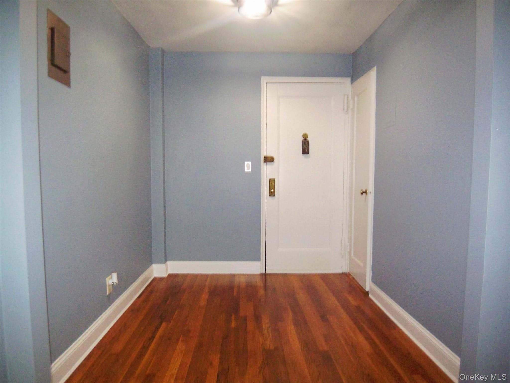 485 E Lincoln Avenue Unit: 105 thumbnail 2